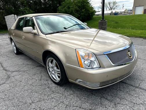 2006 Cadillac DTS Base