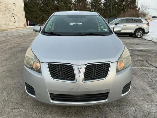 2009 Pontiac Vibe Base
