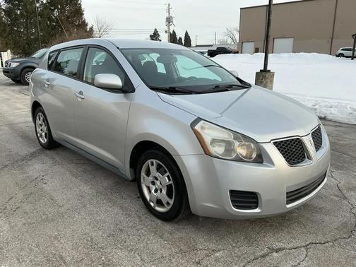2009 Pontiac Vibe Base