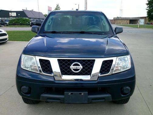 2015 Nissan Frontier SL