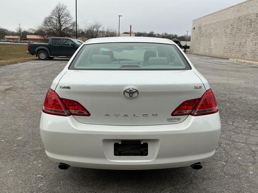 2007 Toyota Avalon Limited
