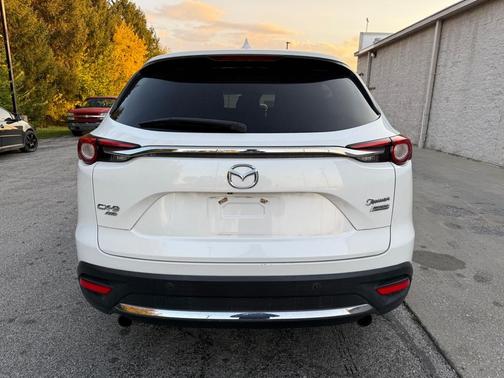 2017 Mazda CX-9 Signature
