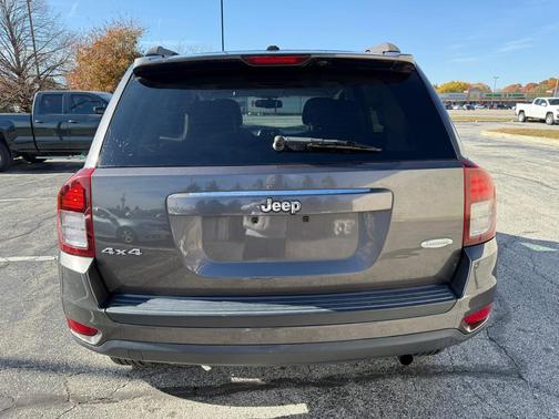 2016 Jeep Compass Latitude