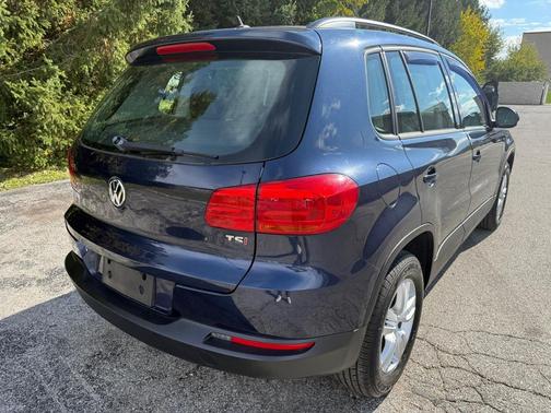 2016 Volkswagen Tiguan S