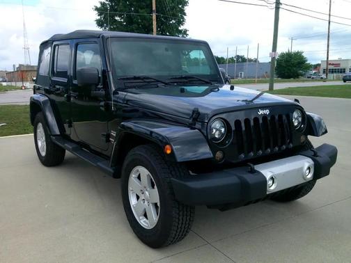 2012 Jeep Wrangler Unlimited Sahara