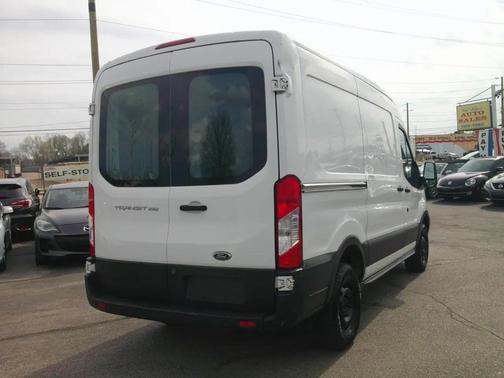 Oxford White 2015 Ford Transit-250 Base