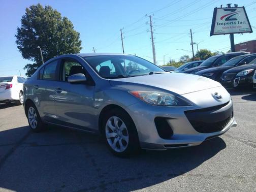 Liquid Silver Metallic 2013 Mazda Mazda3 i SV
