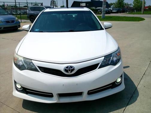 2013 Toyota Camry SE