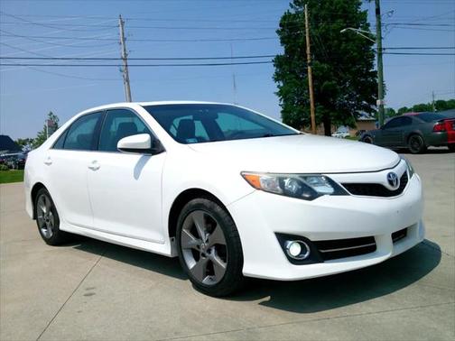2013 Toyota Camry SE