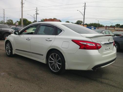 2016 Nissan Altima 2.5 SV