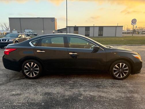 2017 Nissan Altima 2.5 SV