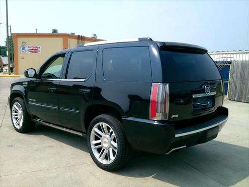 2012 Cadillac Escalade Premium