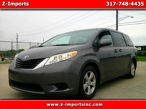 2012 Toyota Sienna LE