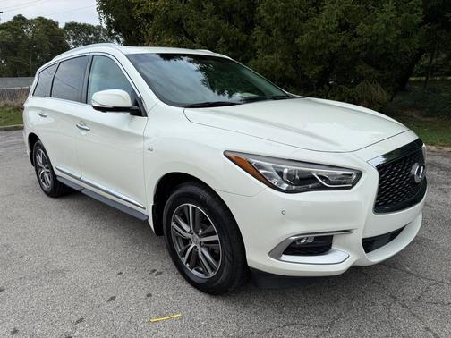 2016 INFINITI QX60 Base