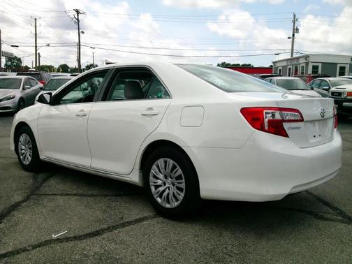 2013 Toyota Camry LE