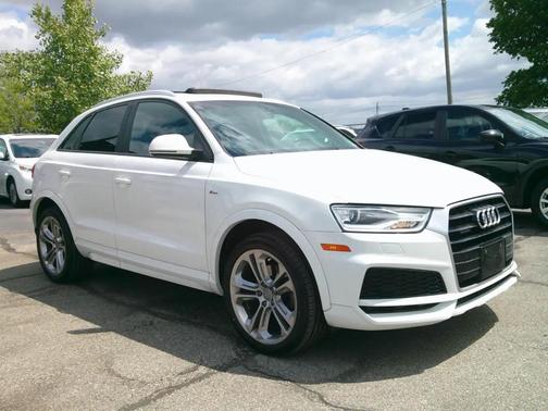 White 2018 Audi Q3 Premium quattro