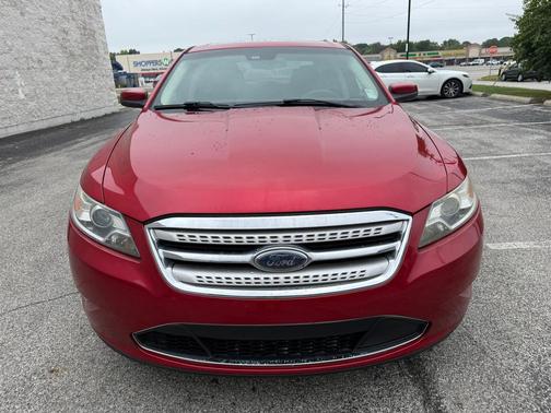 2010 Ford Taurus SHO