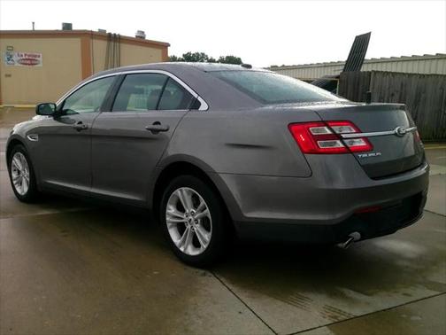 2013 Ford Taurus SEL