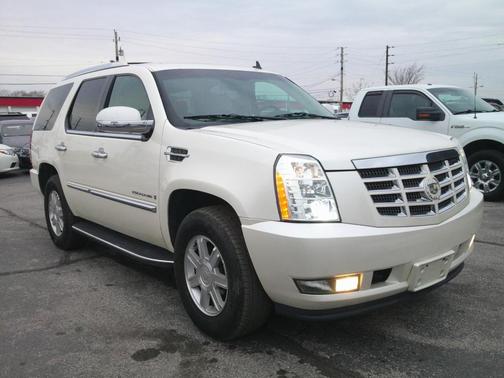 2008 Cadillac Escalade Base
