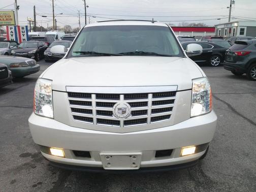2008 Cadillac Escalade Base