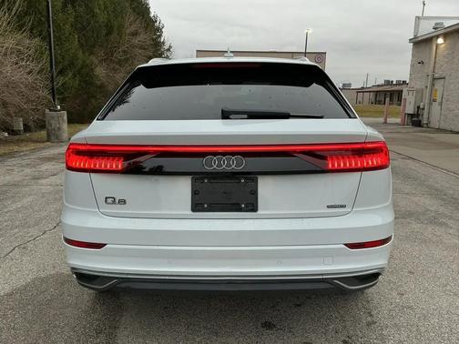 White 2019 Audi Q8 3.0T Premium Plus
