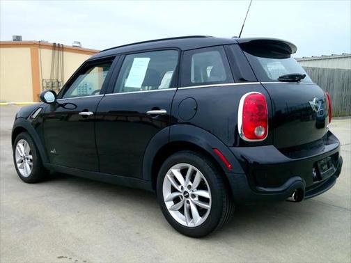 2012 MINI Cooper S Countryman Base