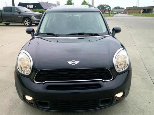 2012 MINI Cooper S Countryman Base