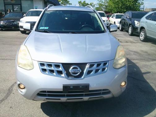 Brilliant Silver Metallic 2013 Nissan Rogue SV w/SL Pkg