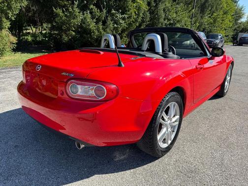 2011 Mazda MX-5 Miata Sport