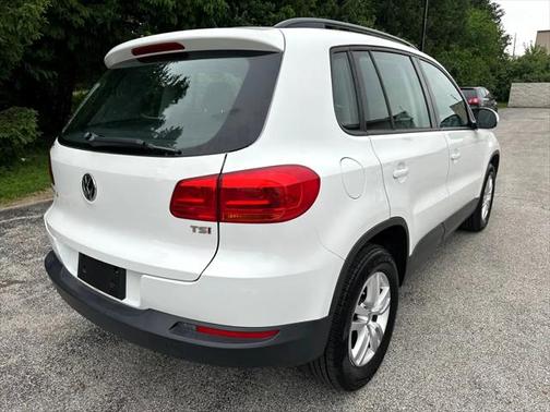 2016 Volkswagen Tiguan S