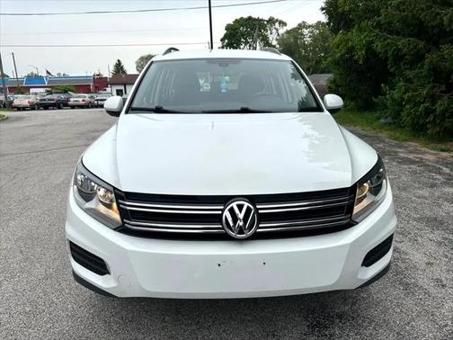 2016 Volkswagen Tiguan S