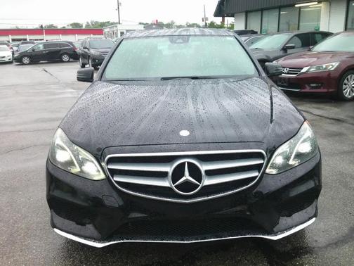 Black 2015 Mercedes-Benz E-Class 4MATIC
