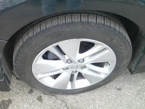 2010 Lexus HS 250h Sedan