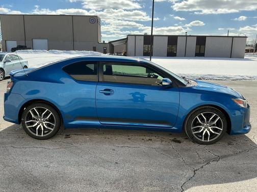 2014 Scion tC Base