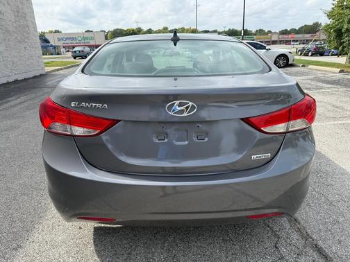 2013 Hyundai ELANTRA Limited