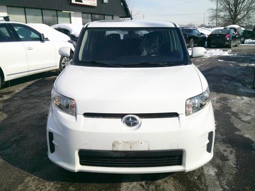 2012 Scion xB Release Series 9.0