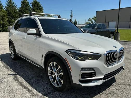 White 2019 BMW X5 xDrive40i