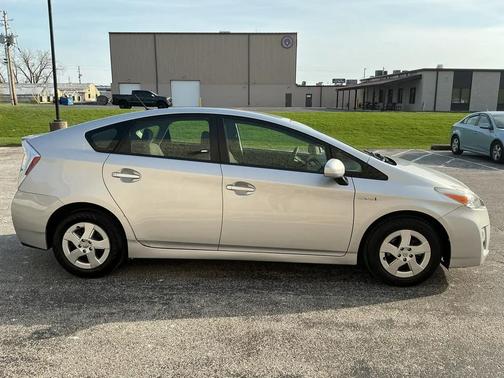 2011 Toyota Prius III