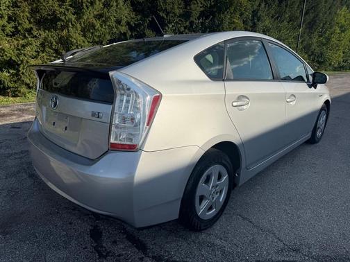 2011 Toyota Prius III