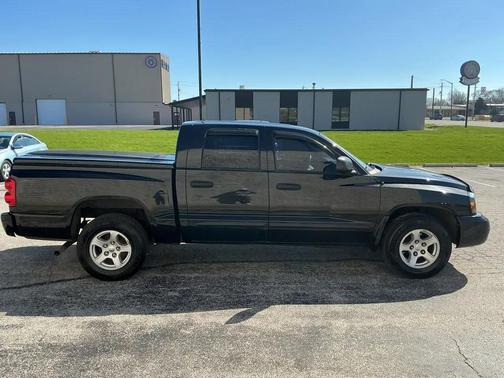 Brilliant Black Crystal Pearlcoat 2007 Dodge Dakota SLT Quad Cab