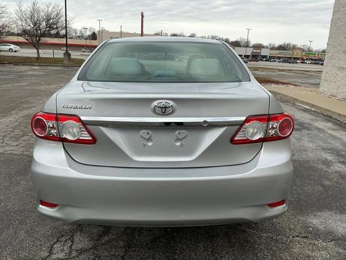 2012 Toyota Corolla LE