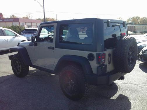 2017 Jeep Wrangler Sport