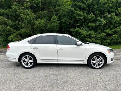 2014 Volkswagen Passat 2.0L TDI DSG SEL Premium