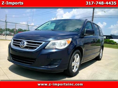 2009 Volkswagen Routan SE
