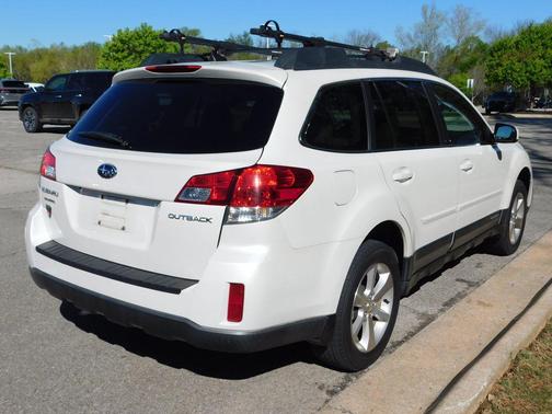 Satin White Pearl 2013 Subaru Outback 2.5i Limited