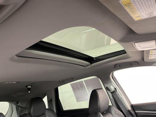 2017 Acura MDX 3.5L w/Technology Package