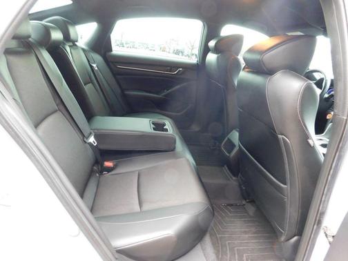 2022 Honda Accord Hybrid Base