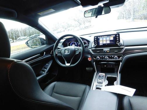 2022 Honda Accord Hybrid Base