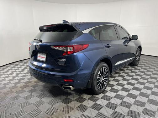 2025 Acura RDX Advance Package