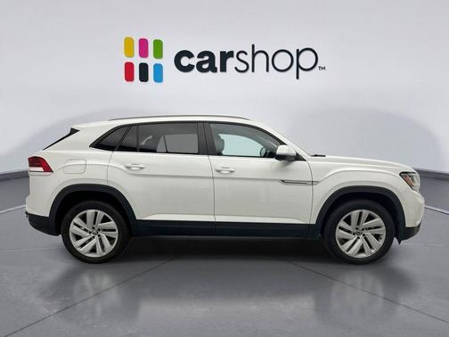 2022 Volkswagen Atlas Cross Sport 3.6L V6 SE w/Technology